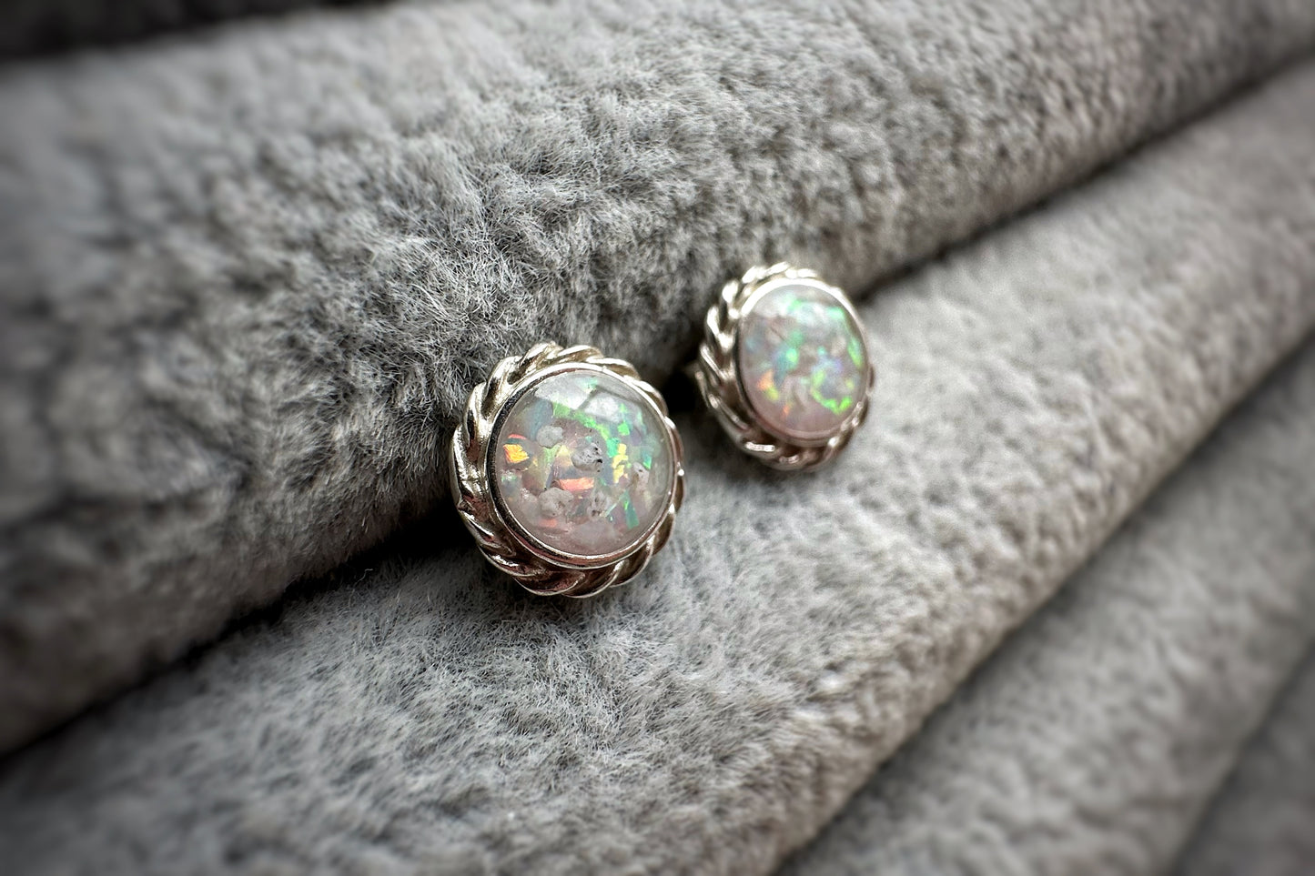 925 Silver Round Rope Edged Stud Memorial Earrings