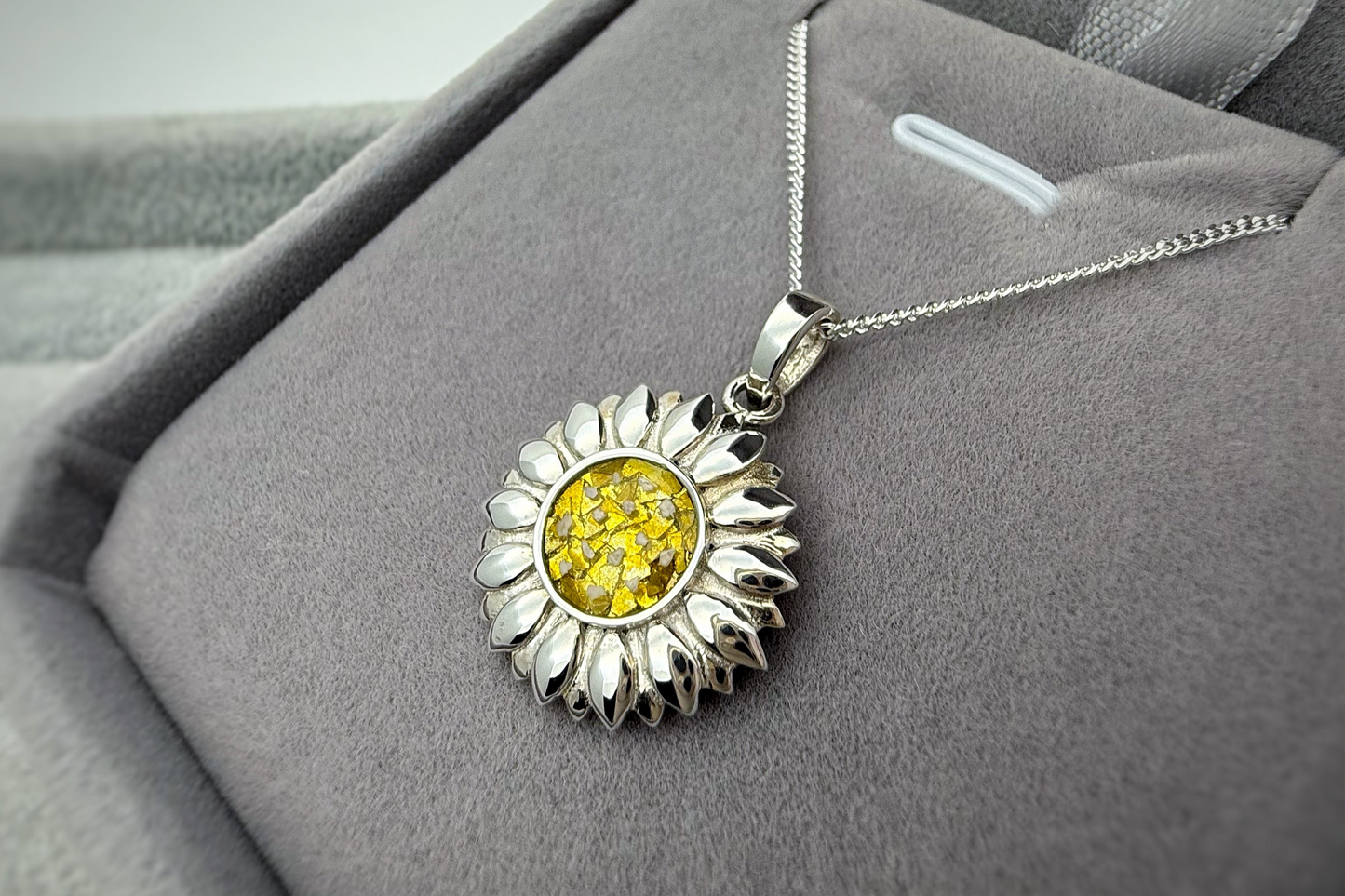 925 Silver Sunflower Pendant