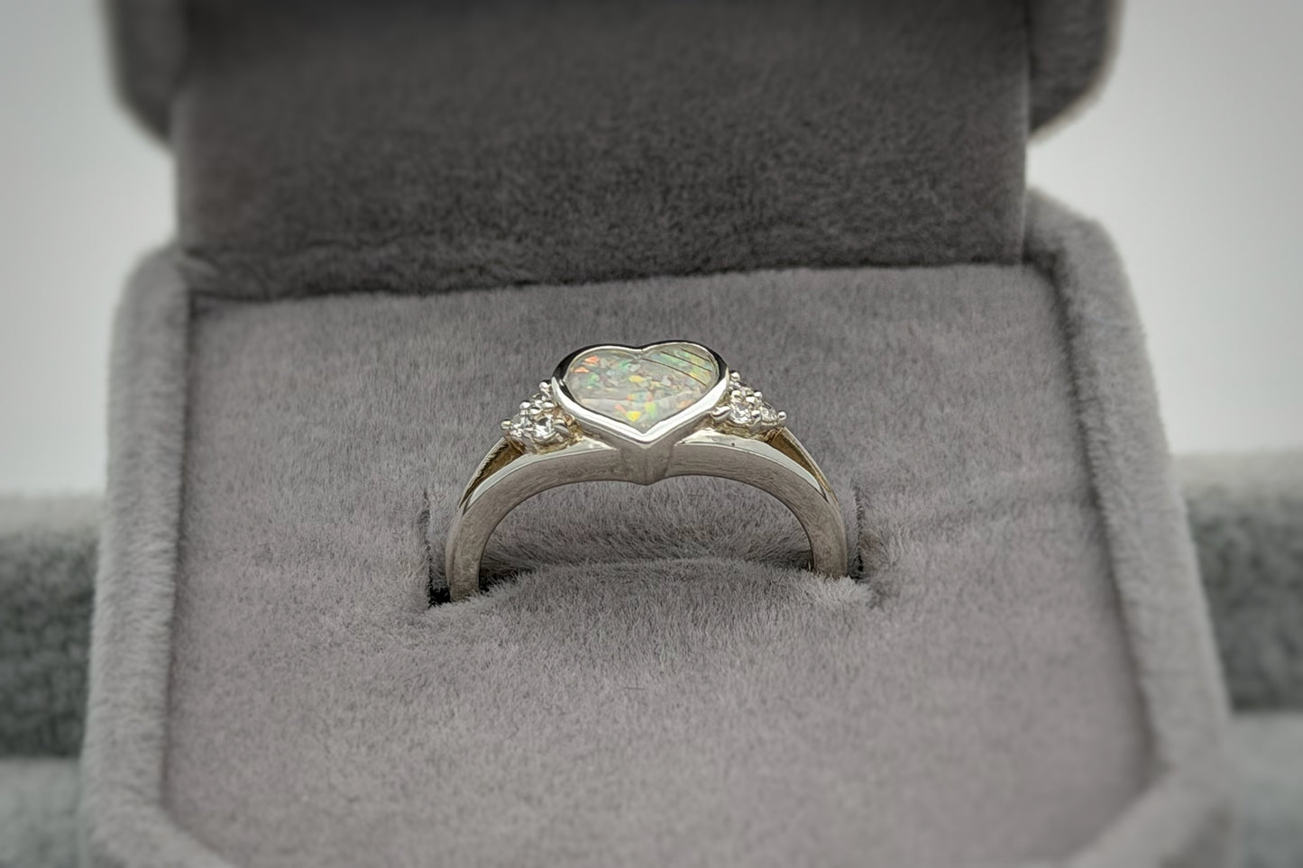 925 Silver Heart Crystal Cluster Ring