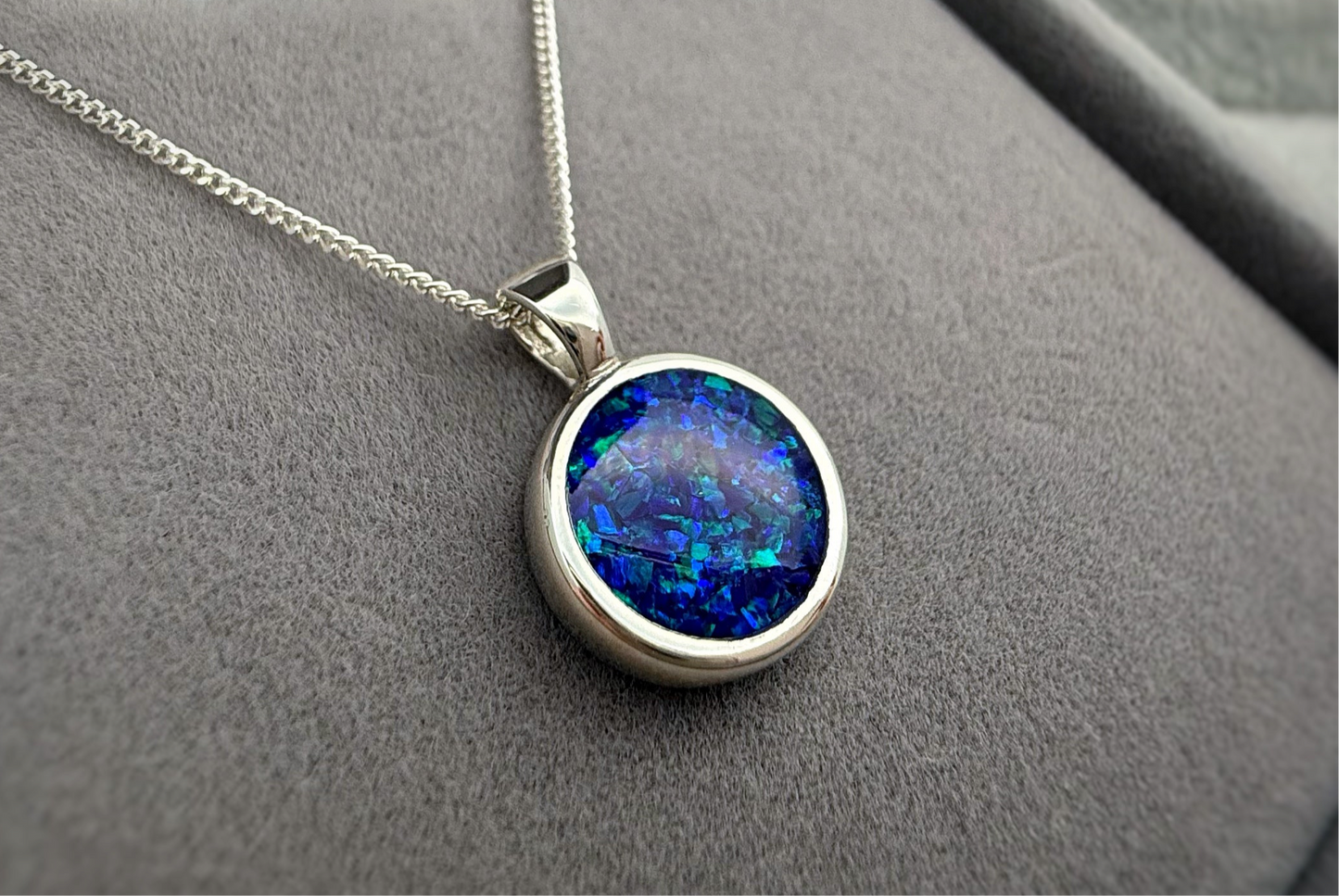 925 Silver Simple 12mm Round Thick Trim Pendant