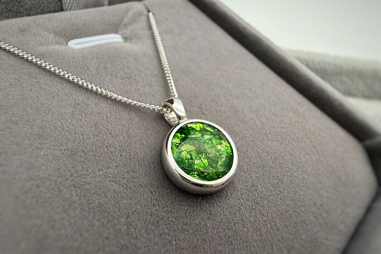 925 Silver Simple 12mm Round Thick Trim Pendant