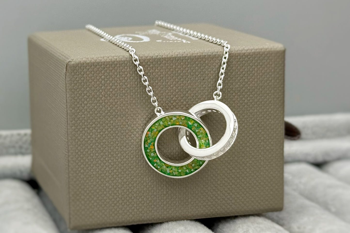 925 Silver Link of Love Pendant