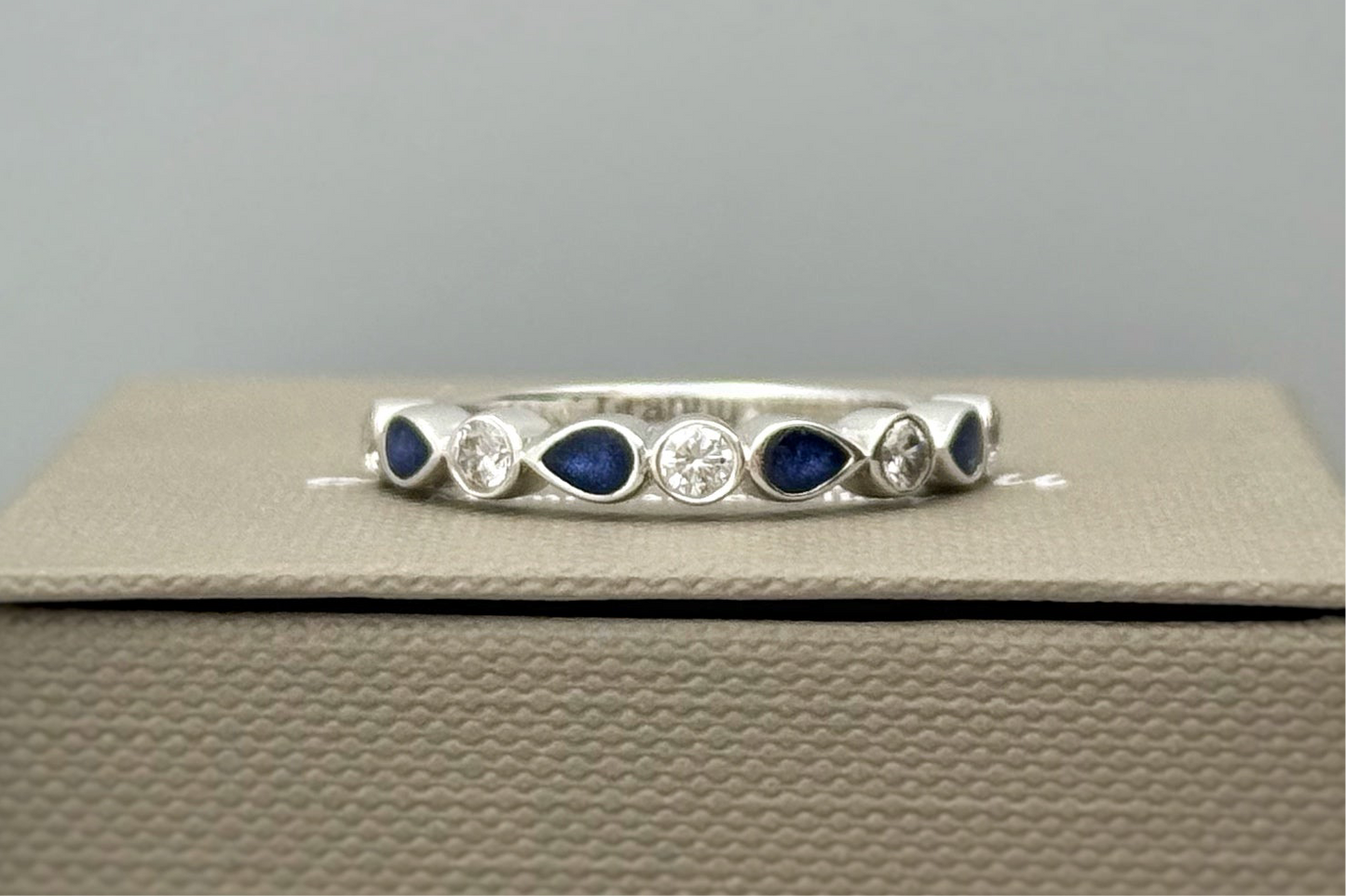 925 Silver Pear Crystal Band Ring