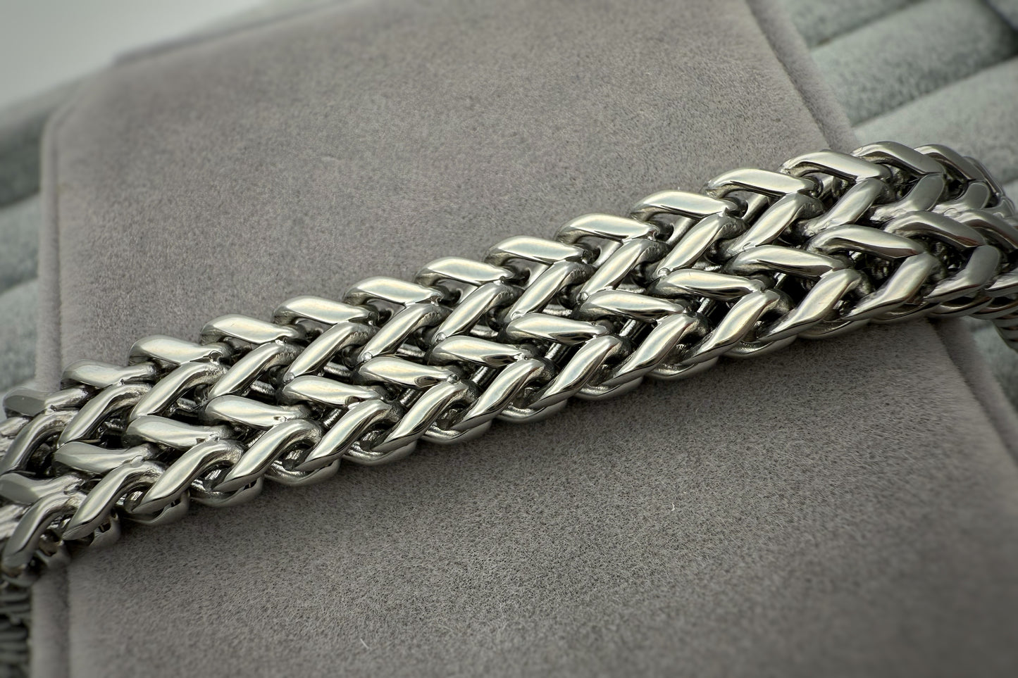 Stainless Steel Men’s Chunky Link Chain Bracelet