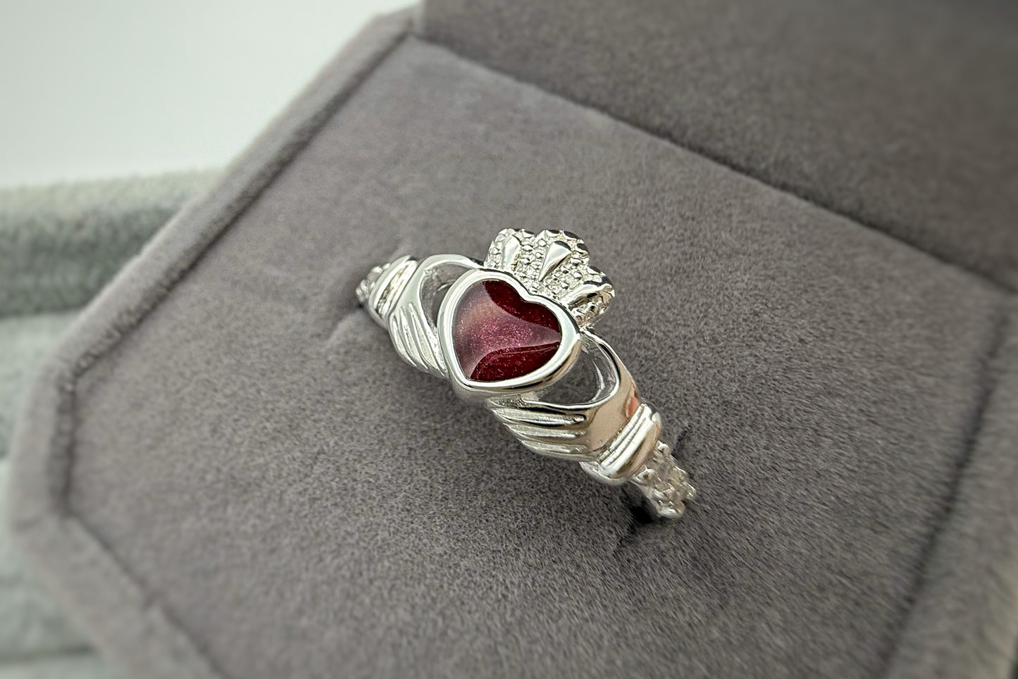 925 Silver Claddagh Heart Stone Ring