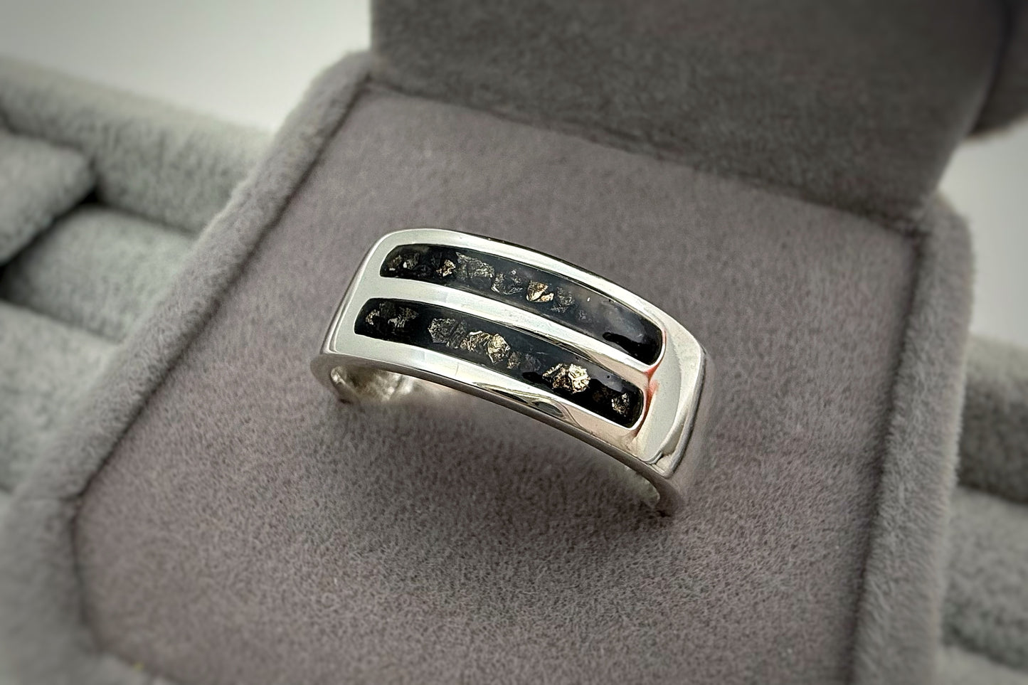 Gents Two Channel Band Ring