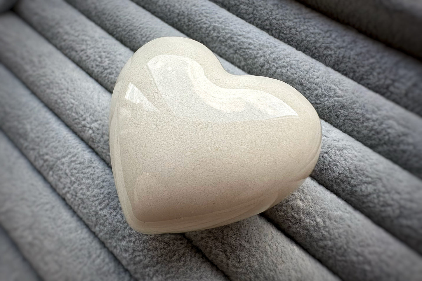 Large Breastmilk ‘Heart to Hold’