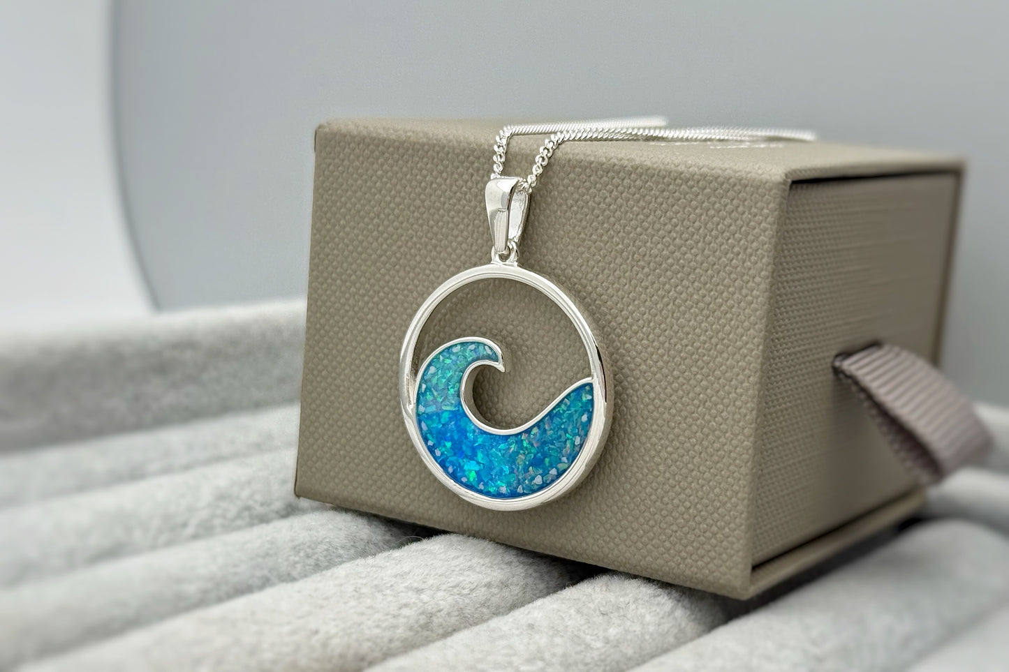 925 Silver Ocean Sea Wave Border Pendant
