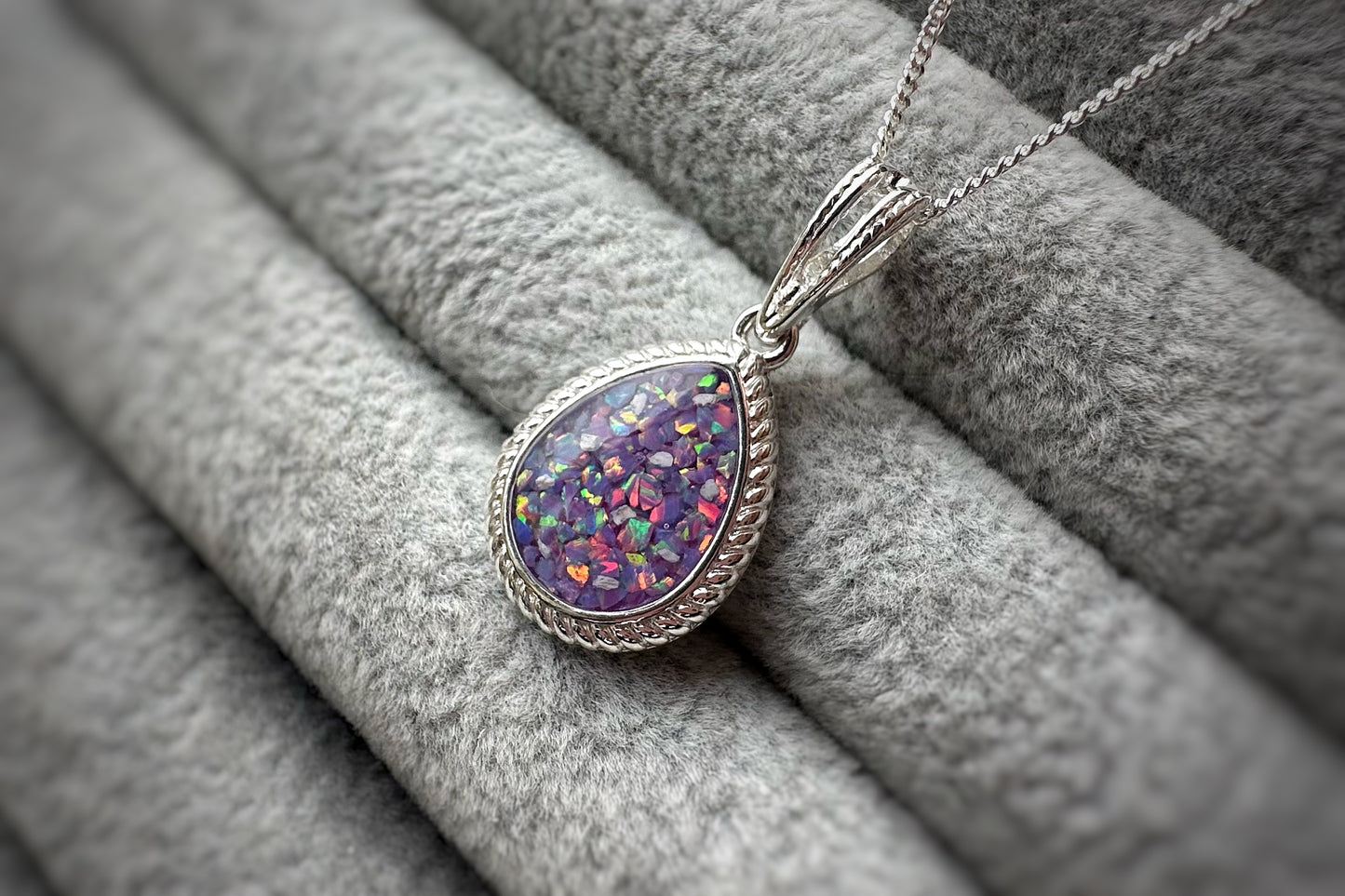 925 Silver Rope Edged Tear Drop Pendant