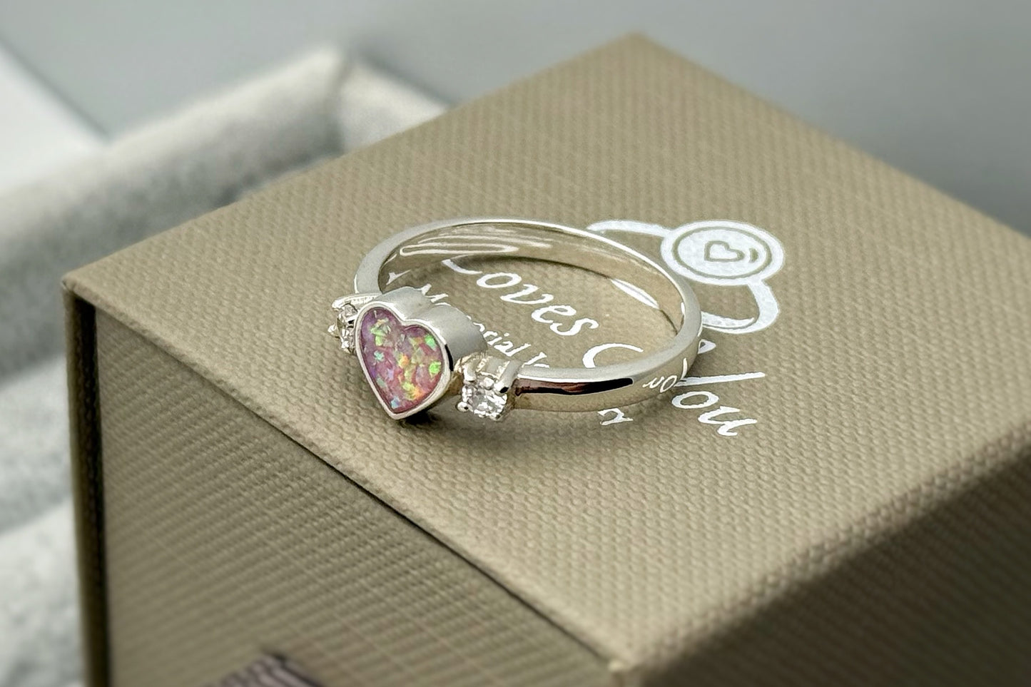 925 Silver Heart Single Crystal Side Ring
