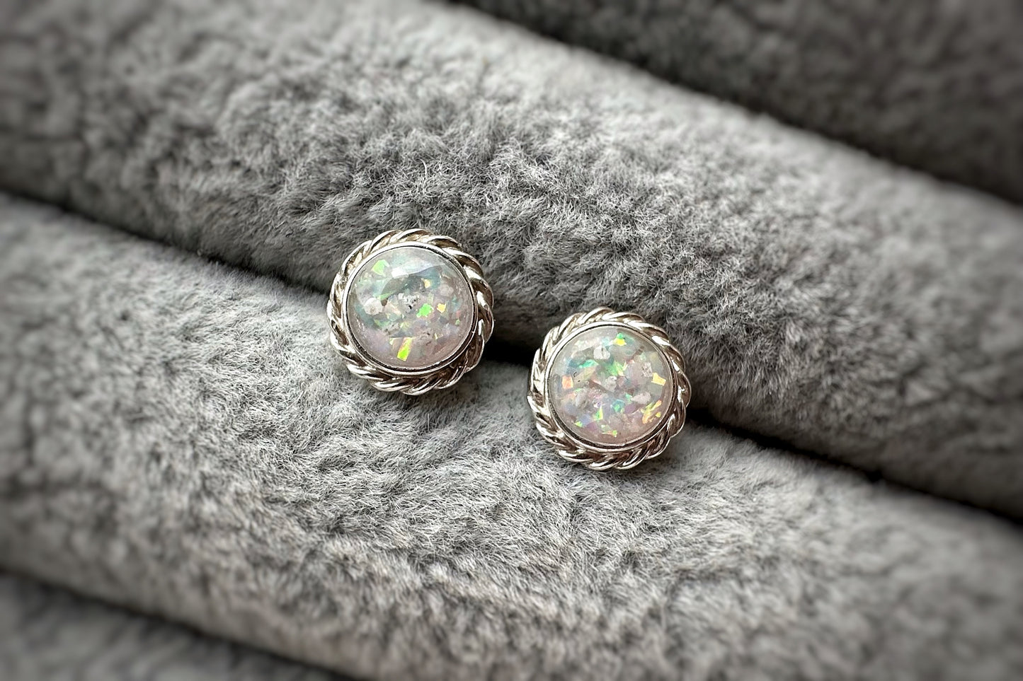 925 Silver Round Rope Edged Stud Memorial Earrings