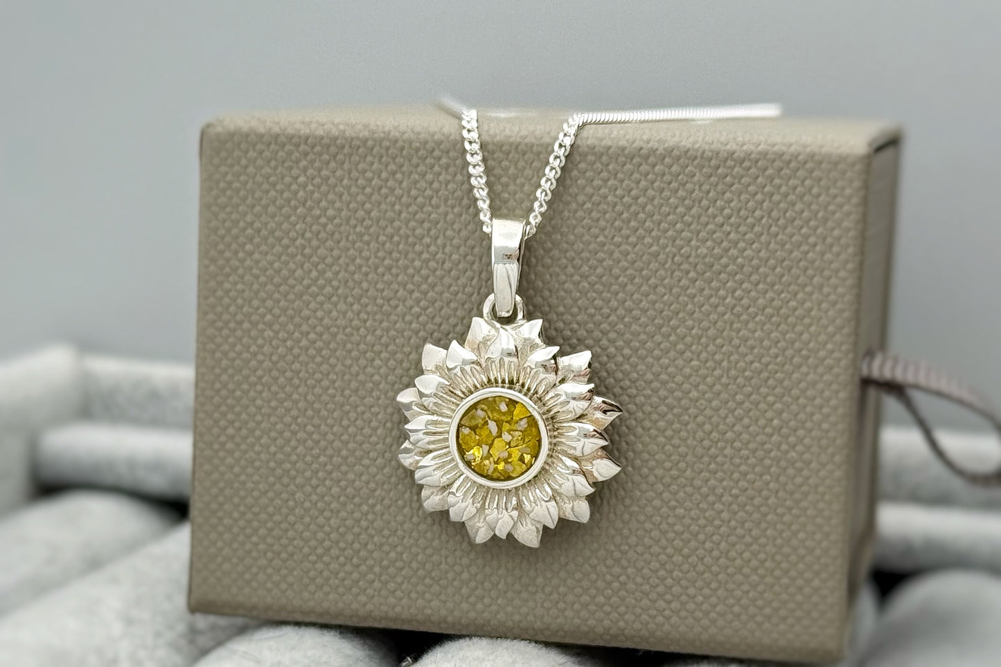 925 Silver Sunflower Pendant
