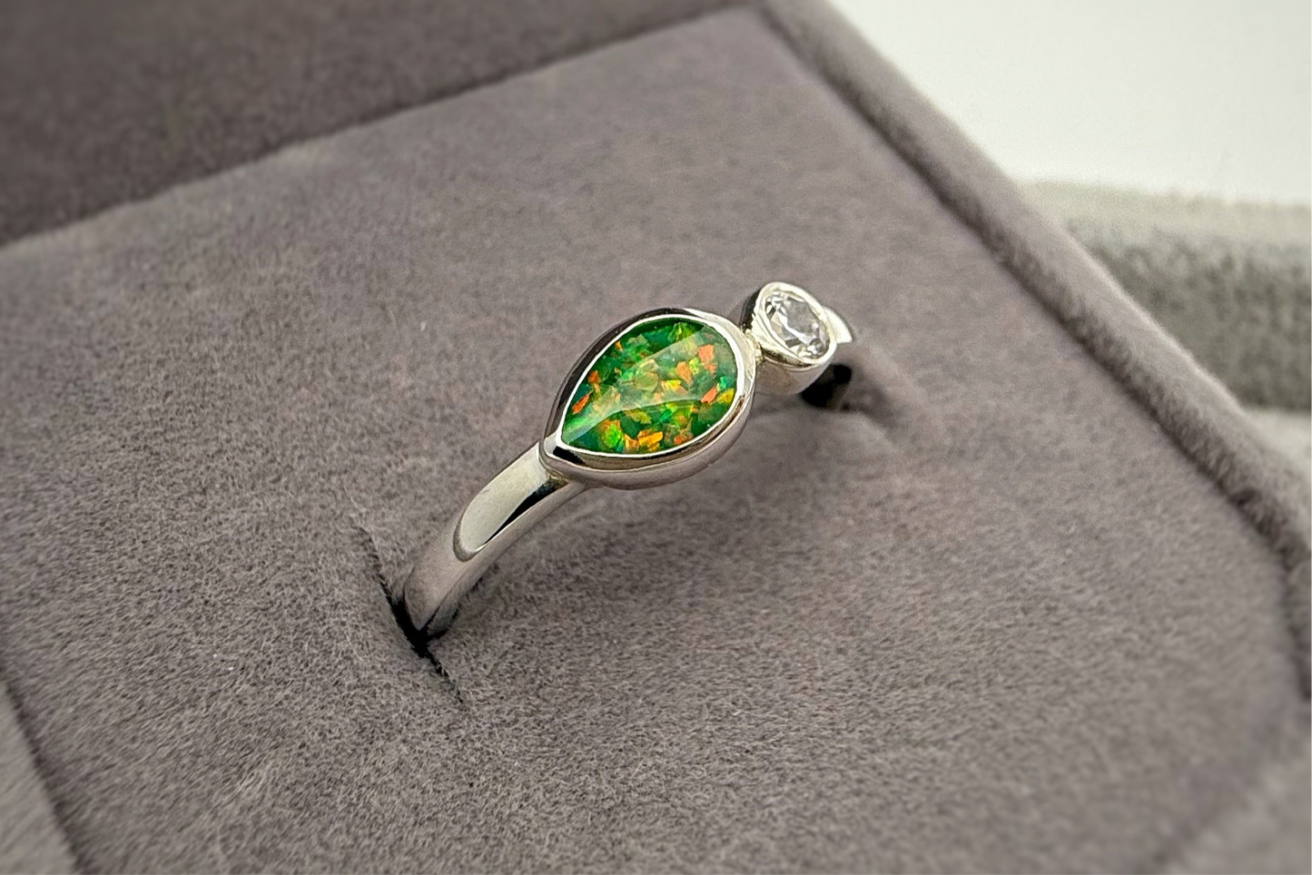 925 Silver Pear Single Crystal Ring