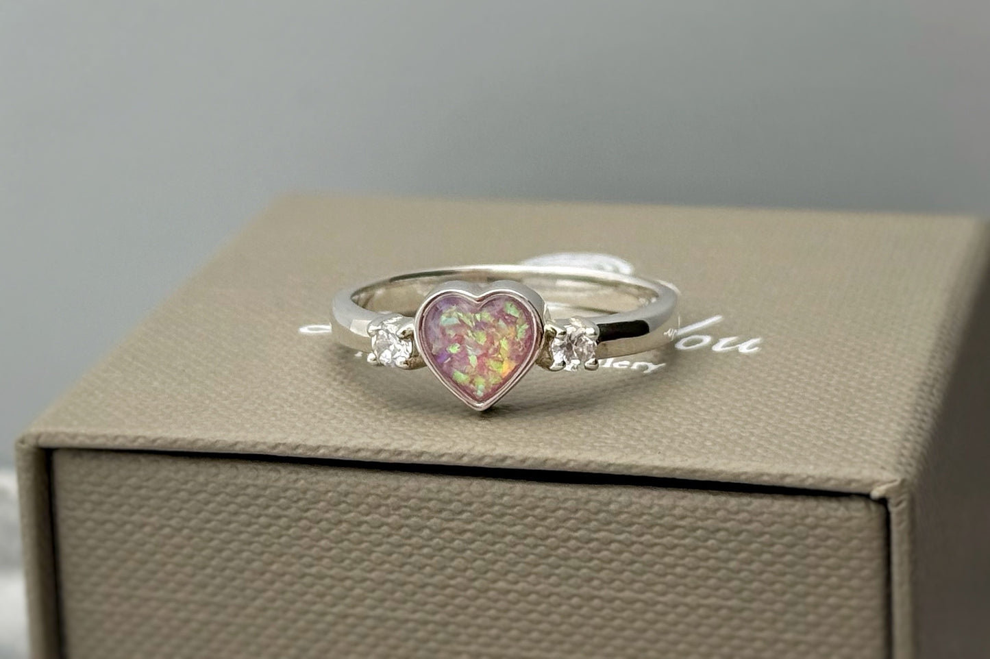 925 Silver Heart Single Crystal Side Ring