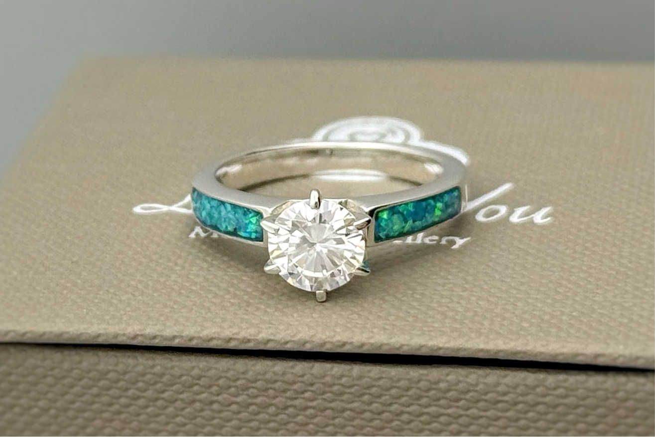 925 Silver Classic Solitaire Ring