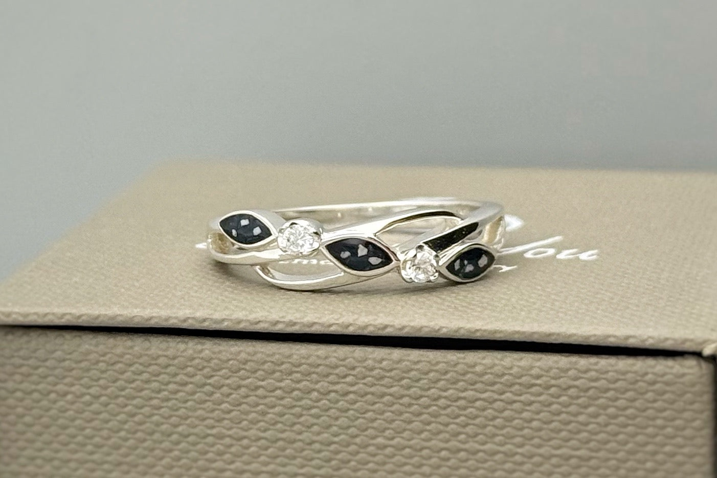 925 Silver Three Stone Eternity Ring