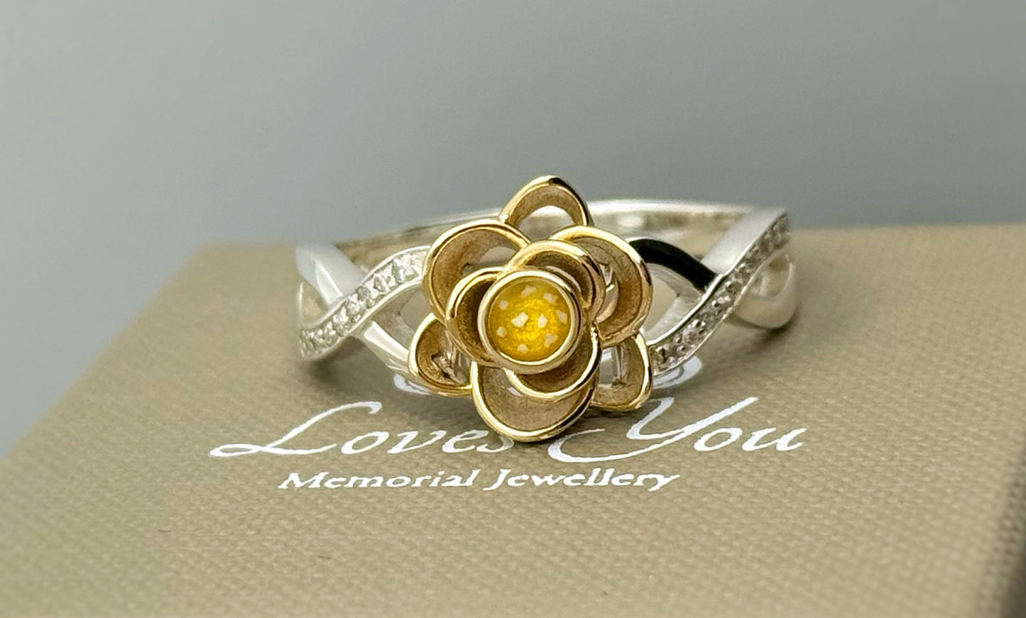 9K Gold & 925 Silver Crystal Rose Ring
