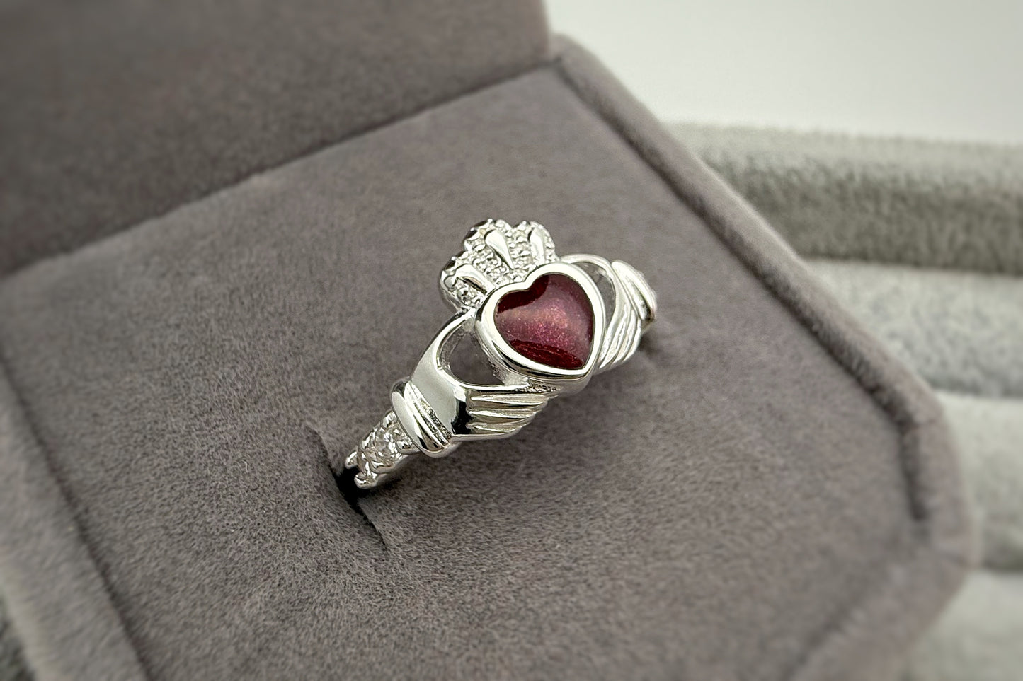 925 Silver Claddagh Heart Stone Ring