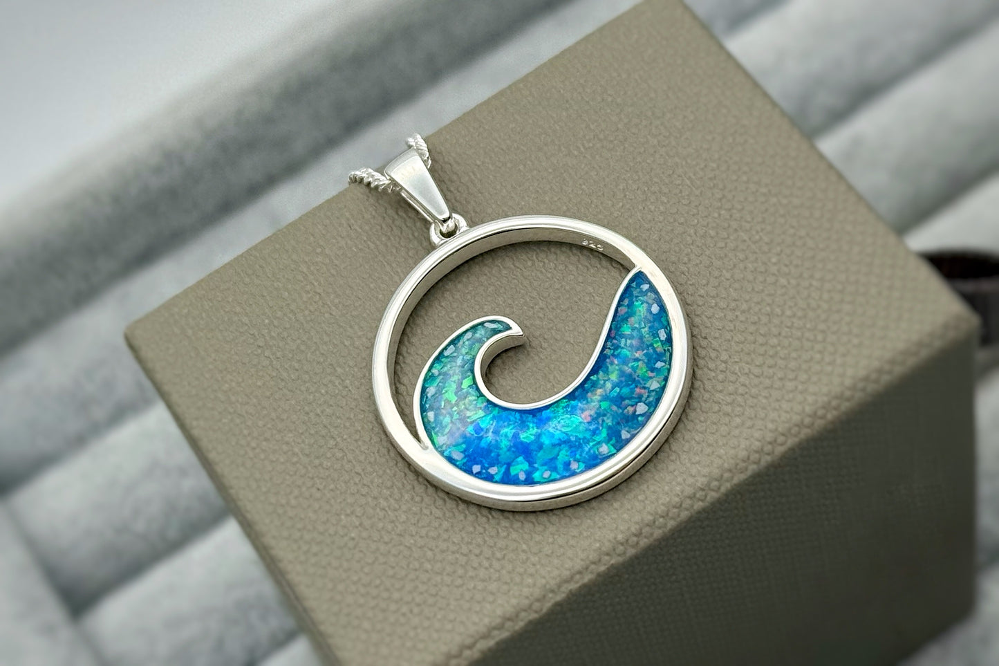 925 Silver Ocean Sea Wave Border Pendant
