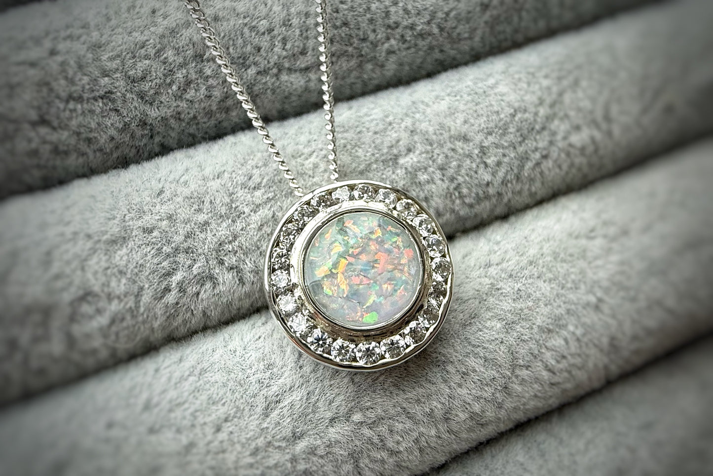 925 Silver Halo Round Floating Pendant