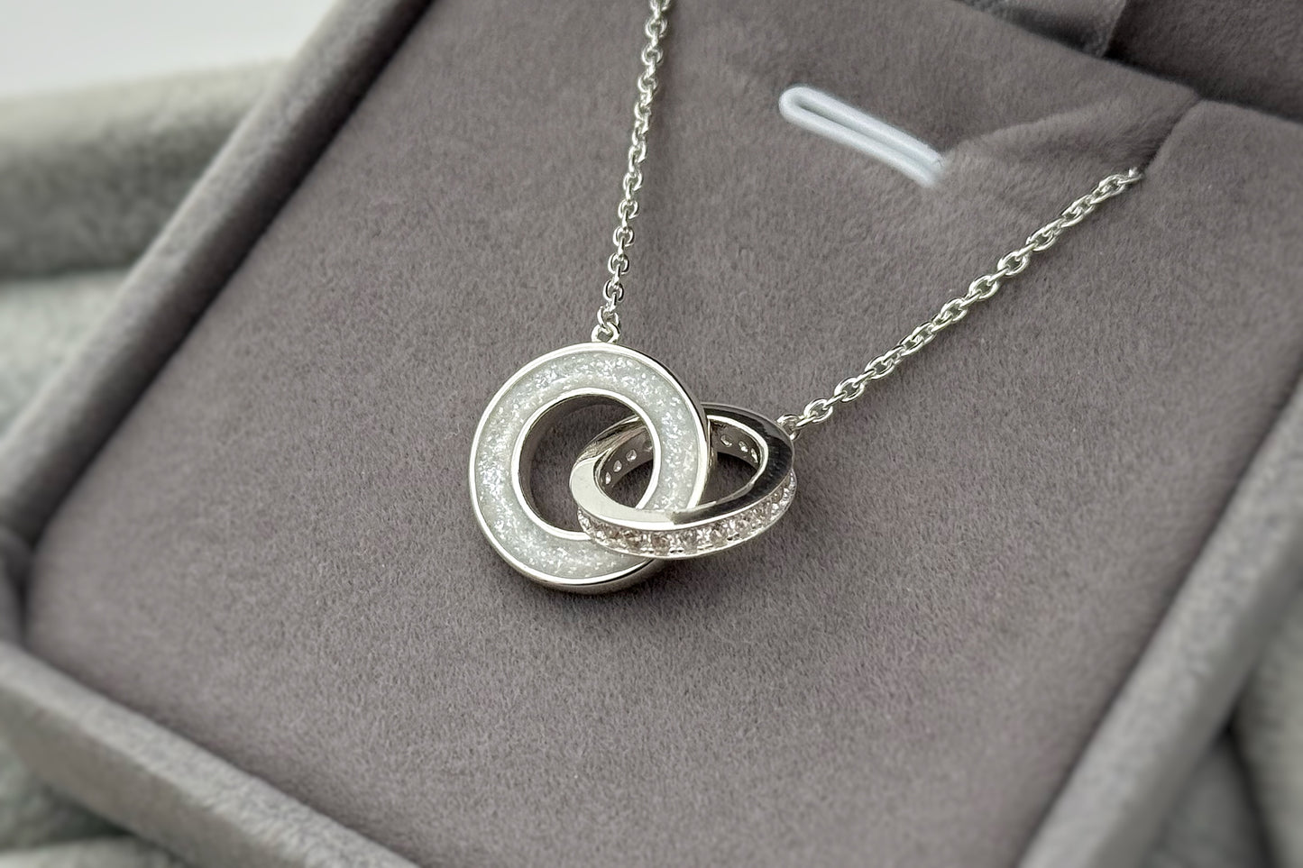 925 Silver Link of Love Pendant