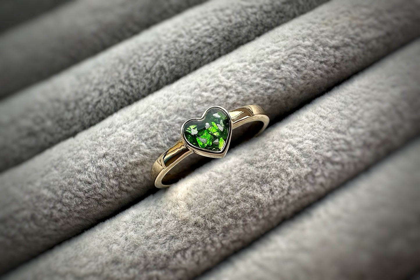 9k Gold Simple Heart Ring