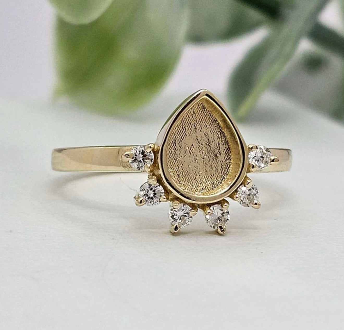 925 Silver Rain Drop Crystal Ring