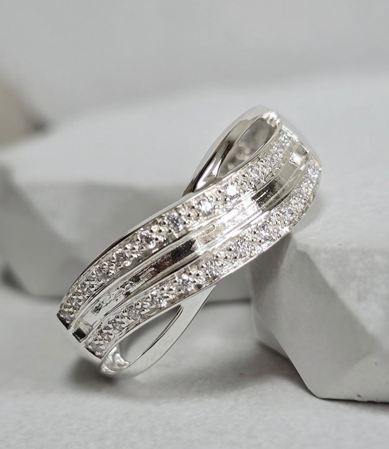 925 Silver Wave Channel Band Ring