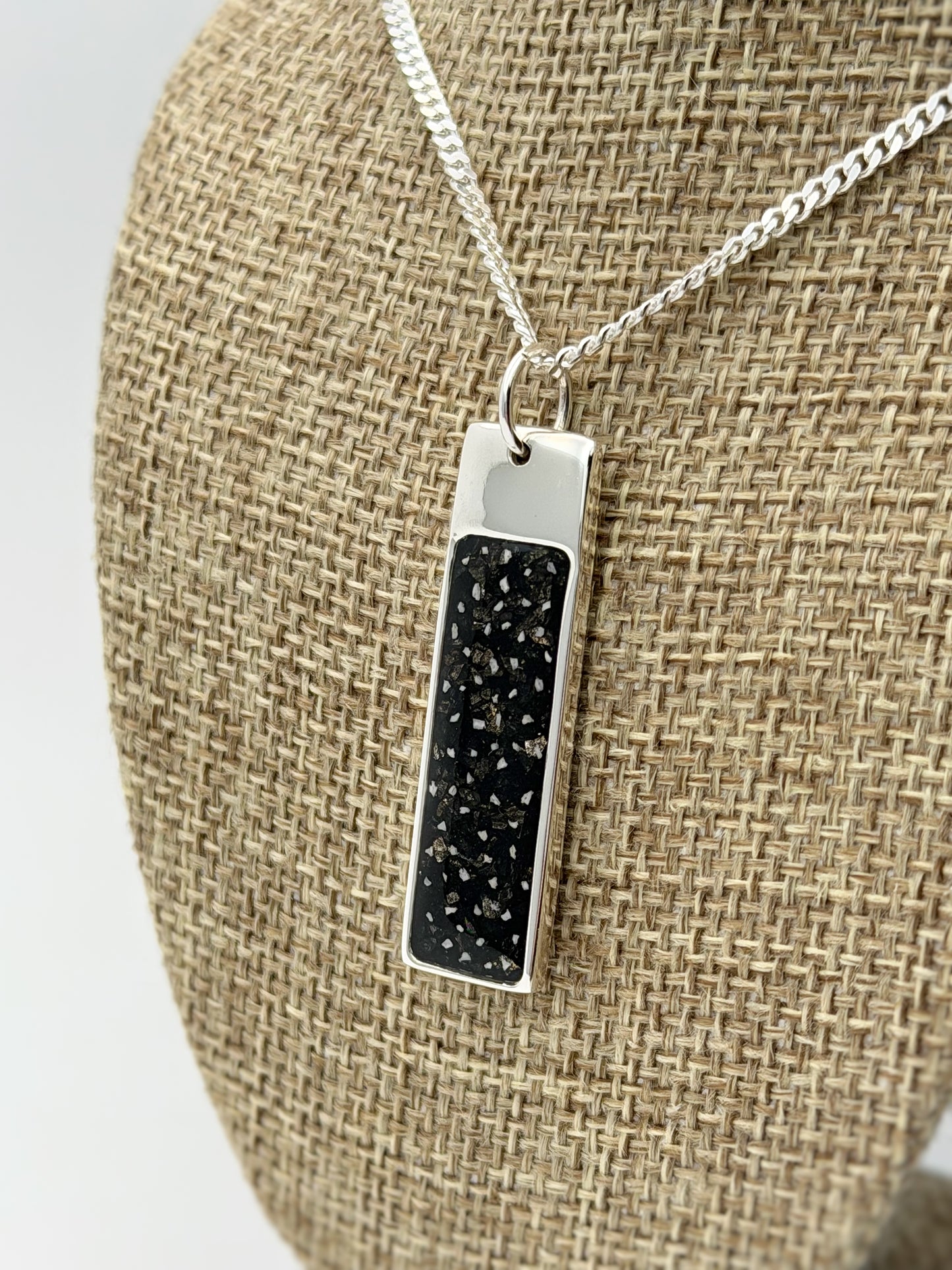 925 Silver Gents/Unisex Oblong Bar Pendant