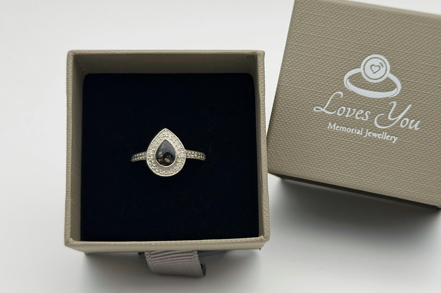 925 Silver Pear Drop Crystal Ring