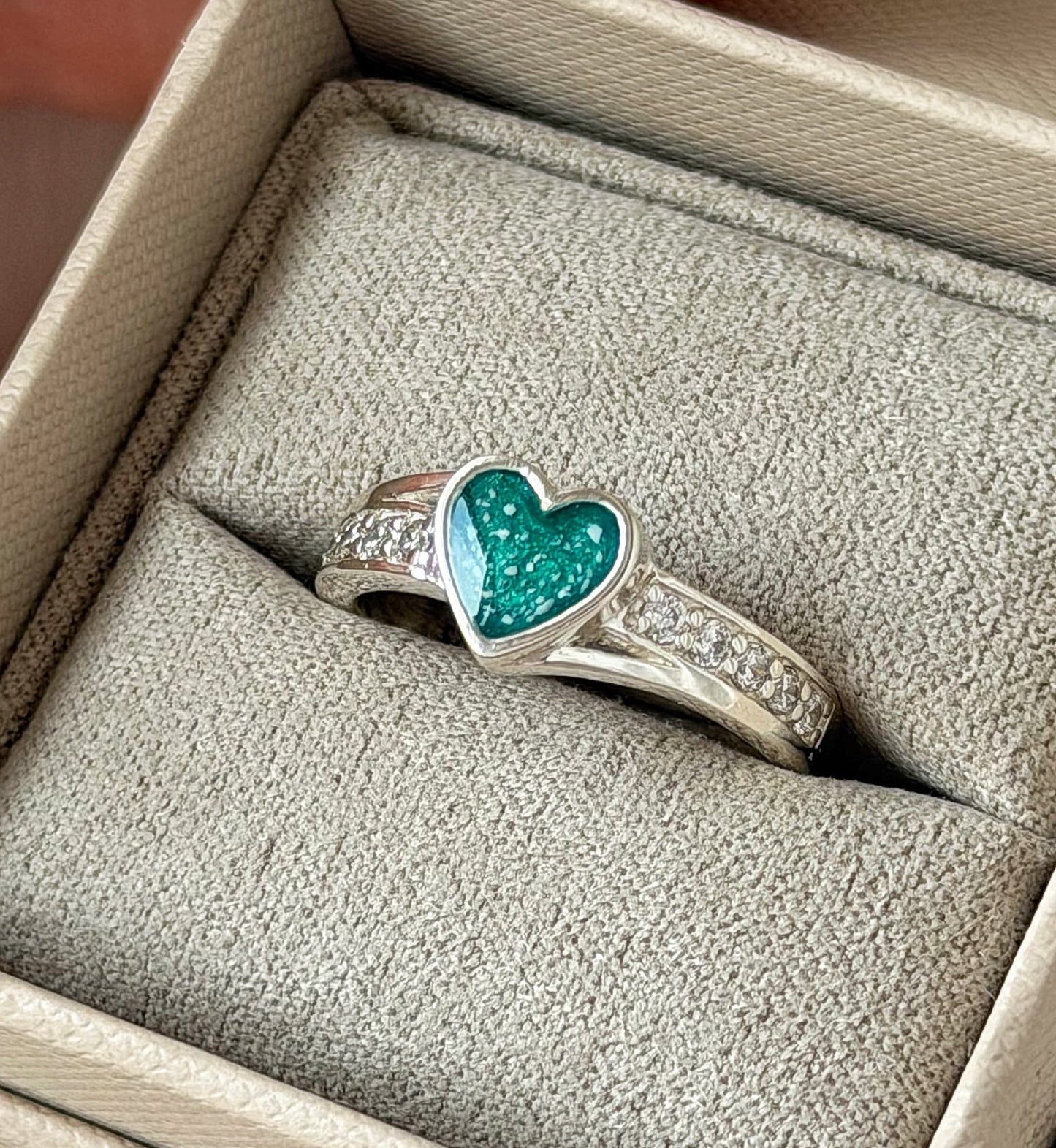 925 Silver Heart Accent Crystal Ring