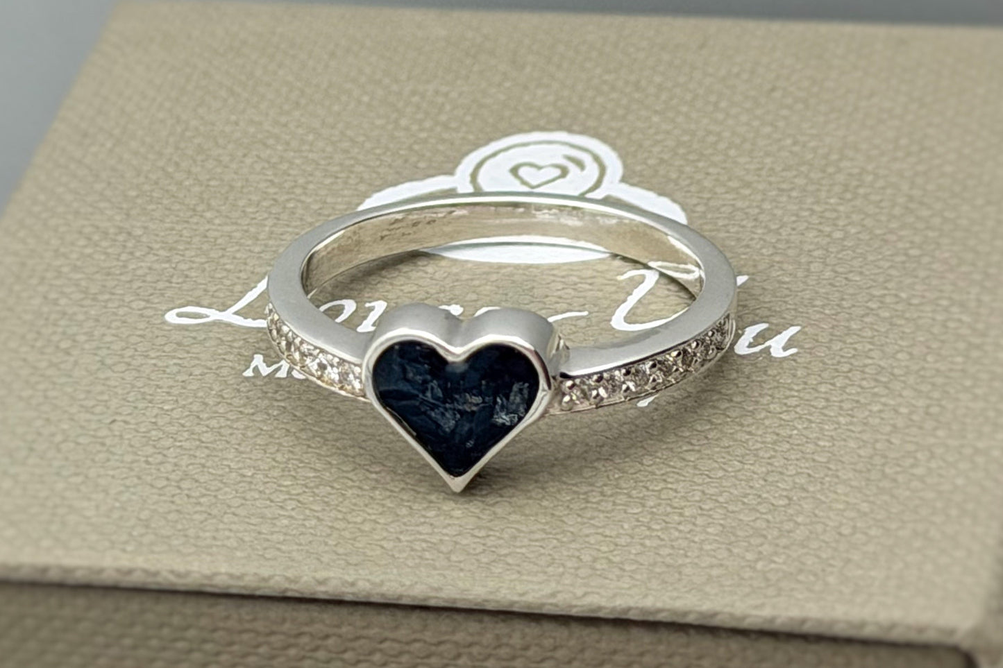 925 Silver Heart Crystal Shoulder Ring