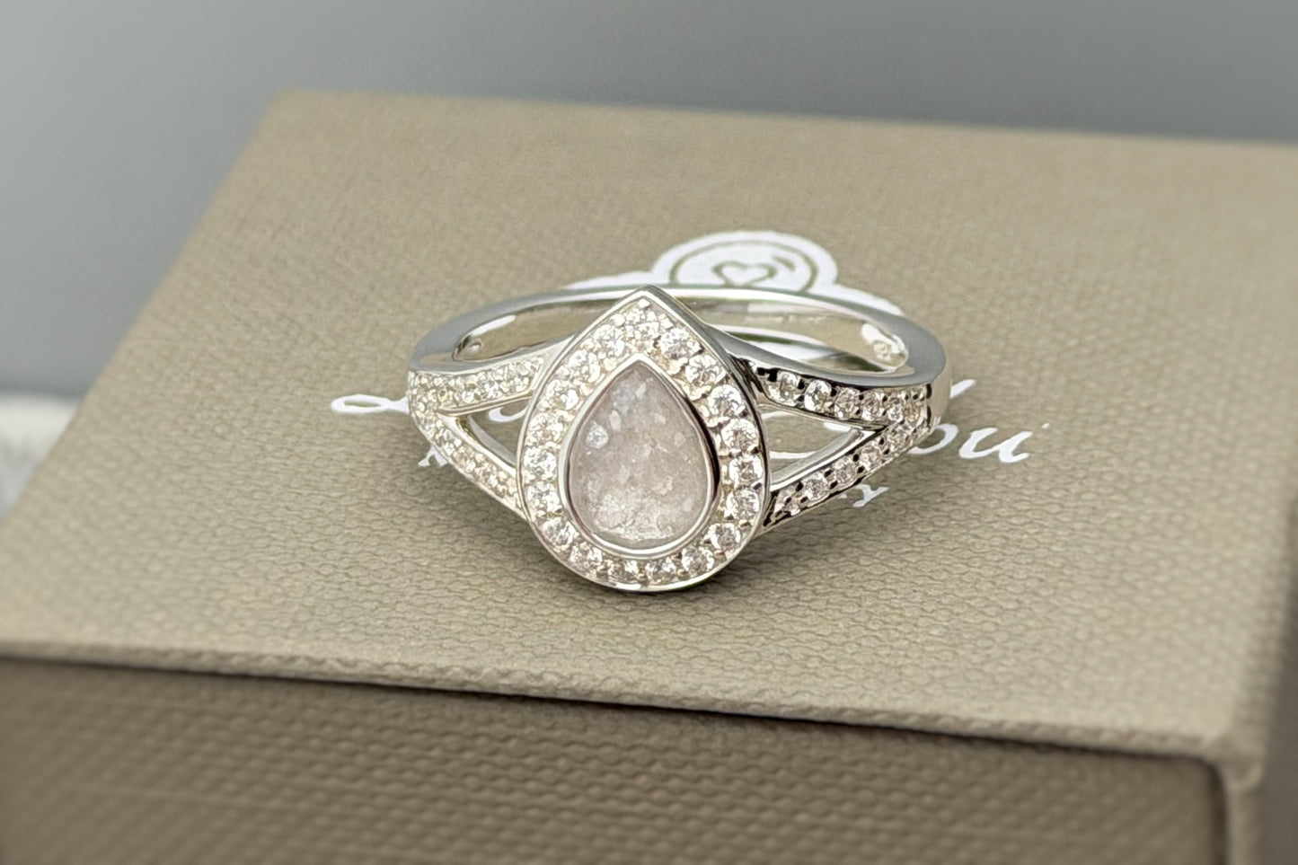 925 Silver Full Crystal Pear Split Band Ring