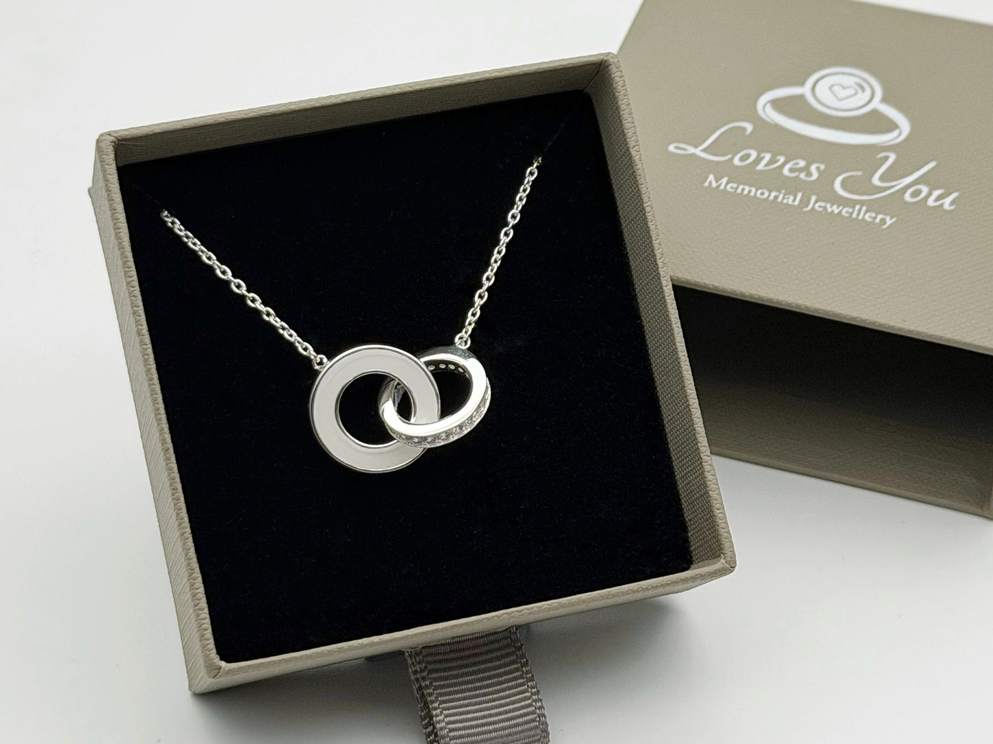 925 Silver Link of Love Pendant