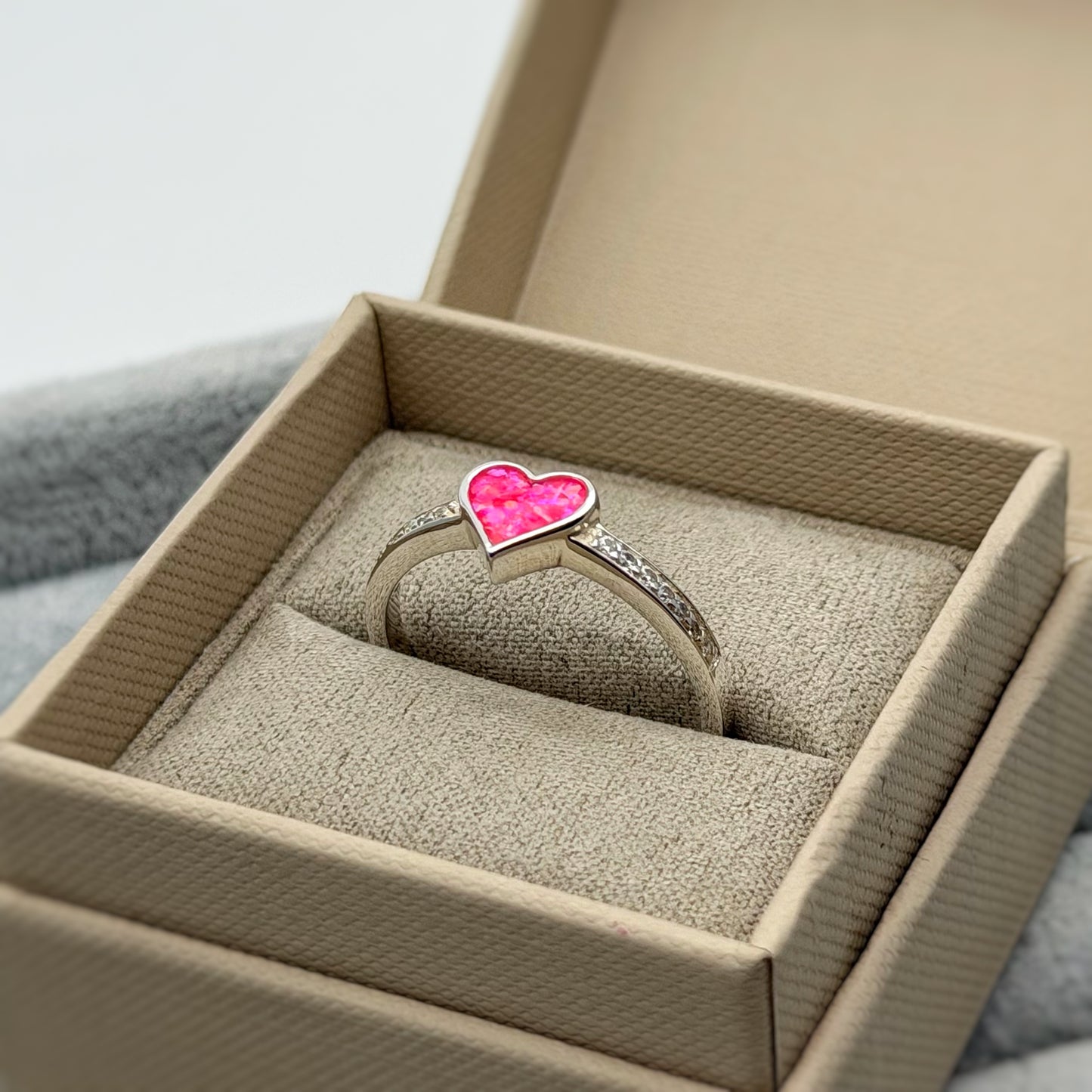925 Silver Heart Crystal Shoulder Ring