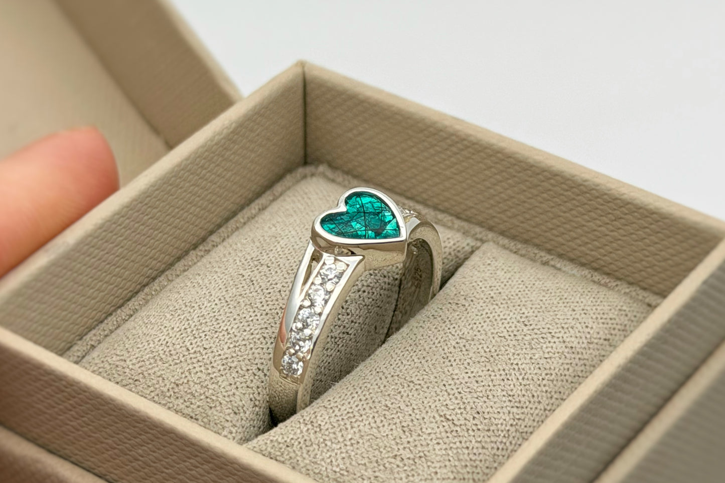 925 Silver Heart Accent Crystal Ring