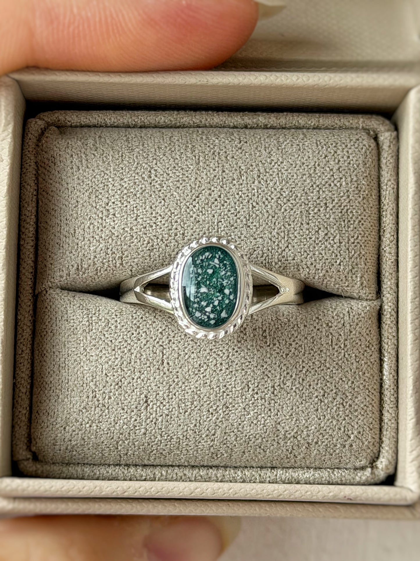 925 Silver Rope Edged Oval Ring
