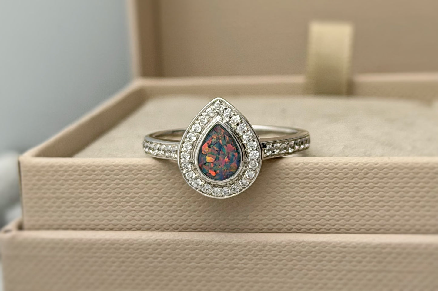 925 Silver Pear Drop Crystal Ring