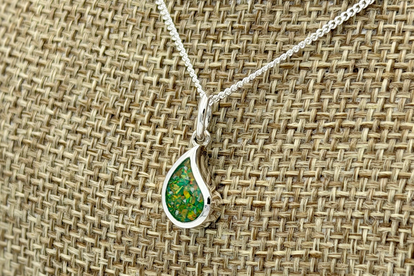 925 Silver Simple Floating ‘Milk Drop’ Thick Trim Pendant