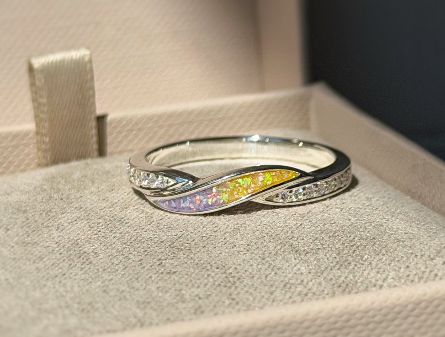925 Silver Wave Crystal Band Ring