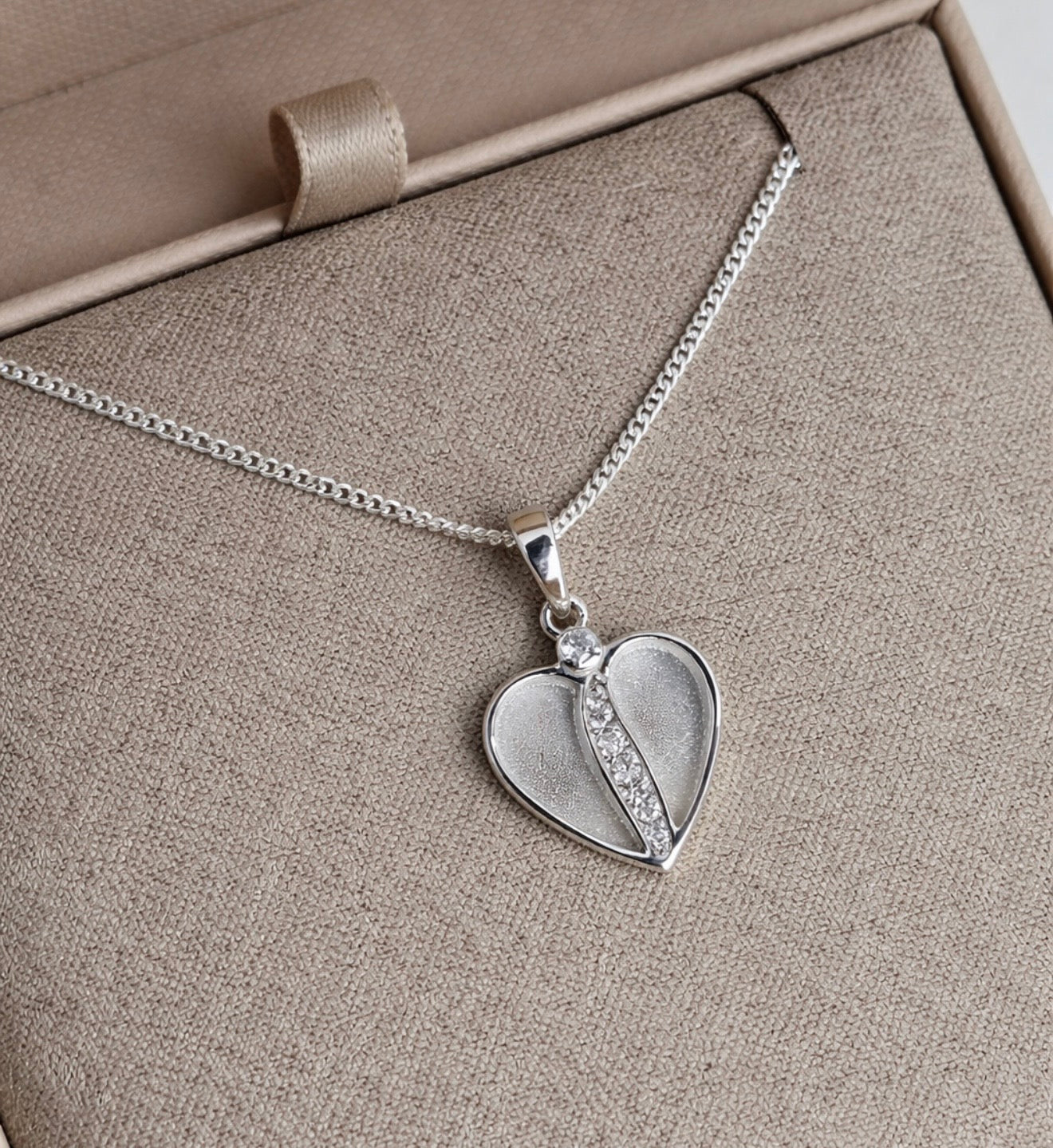 925 Silver Divided Heart Crystal Pendant