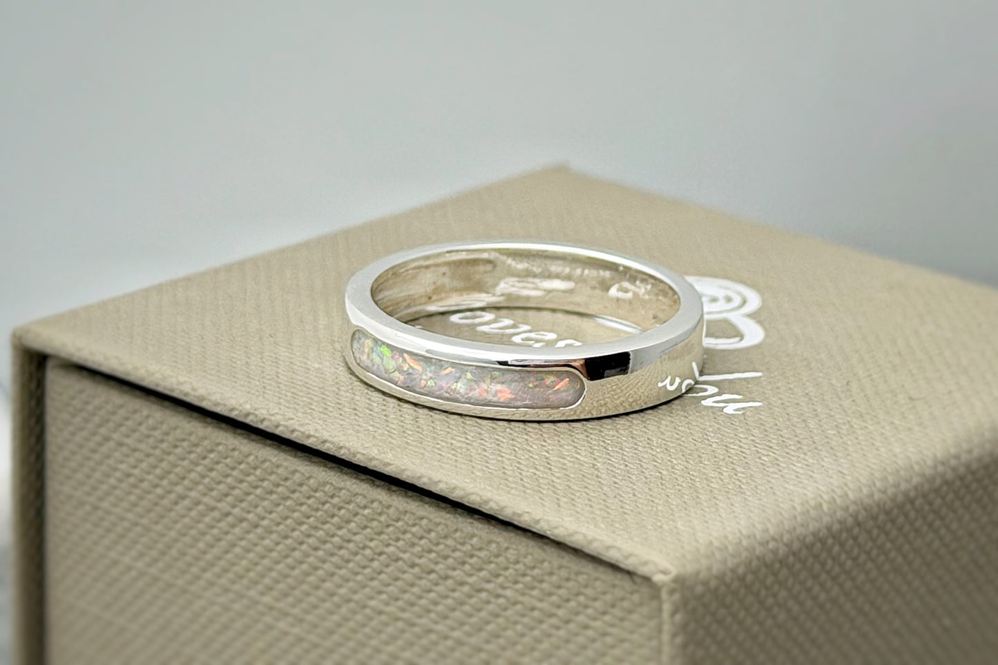 925 Silver Unisex 4mm Channel Band Ring