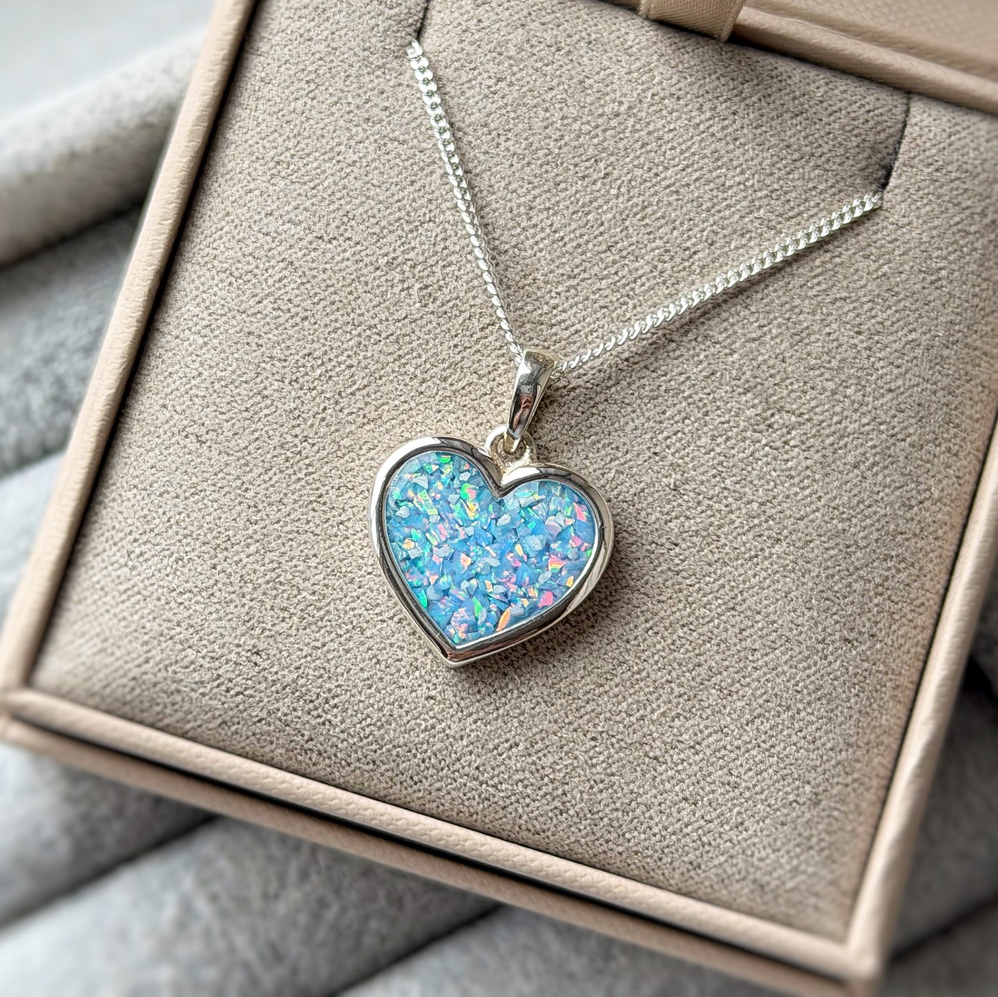 925 Silver Simple 16mm Heart Thick Trim Pendant