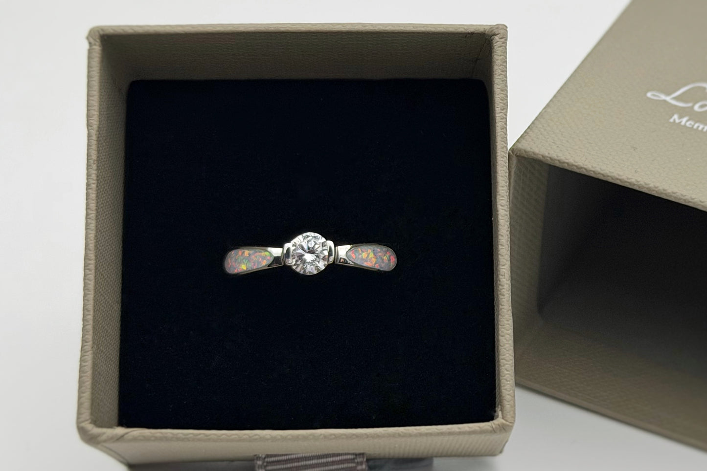 925 Silver Round Solitaire Ring