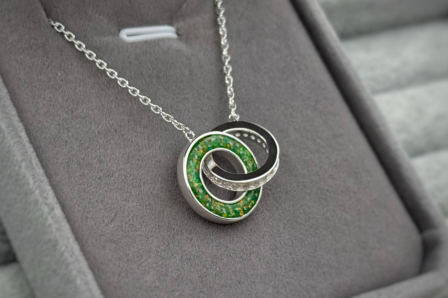 925 Silver Link of Love Pendant