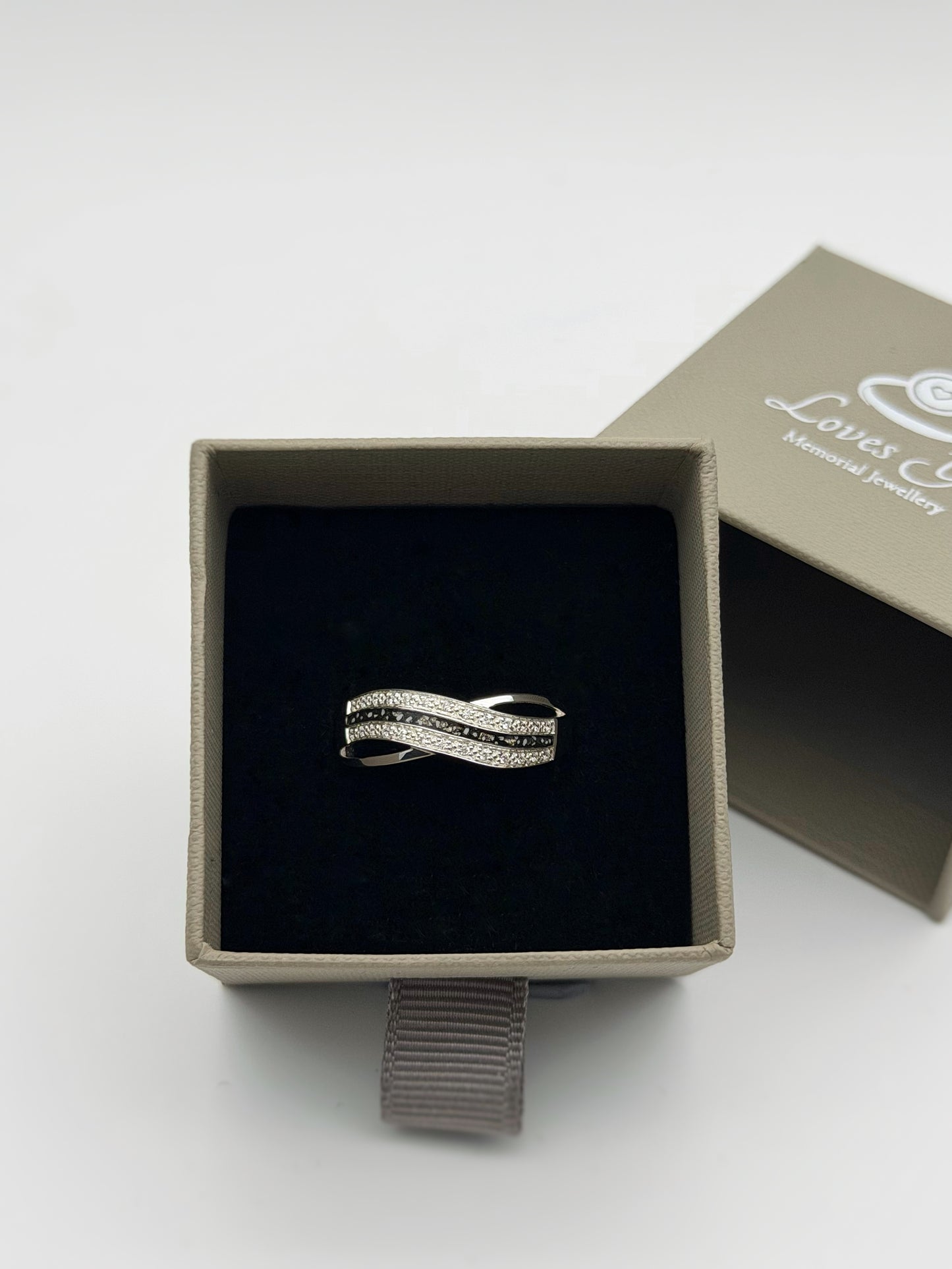 925 Silver Wave Channel Band Ring
