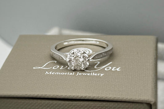 925 Silver Cluster Solitaire Ring