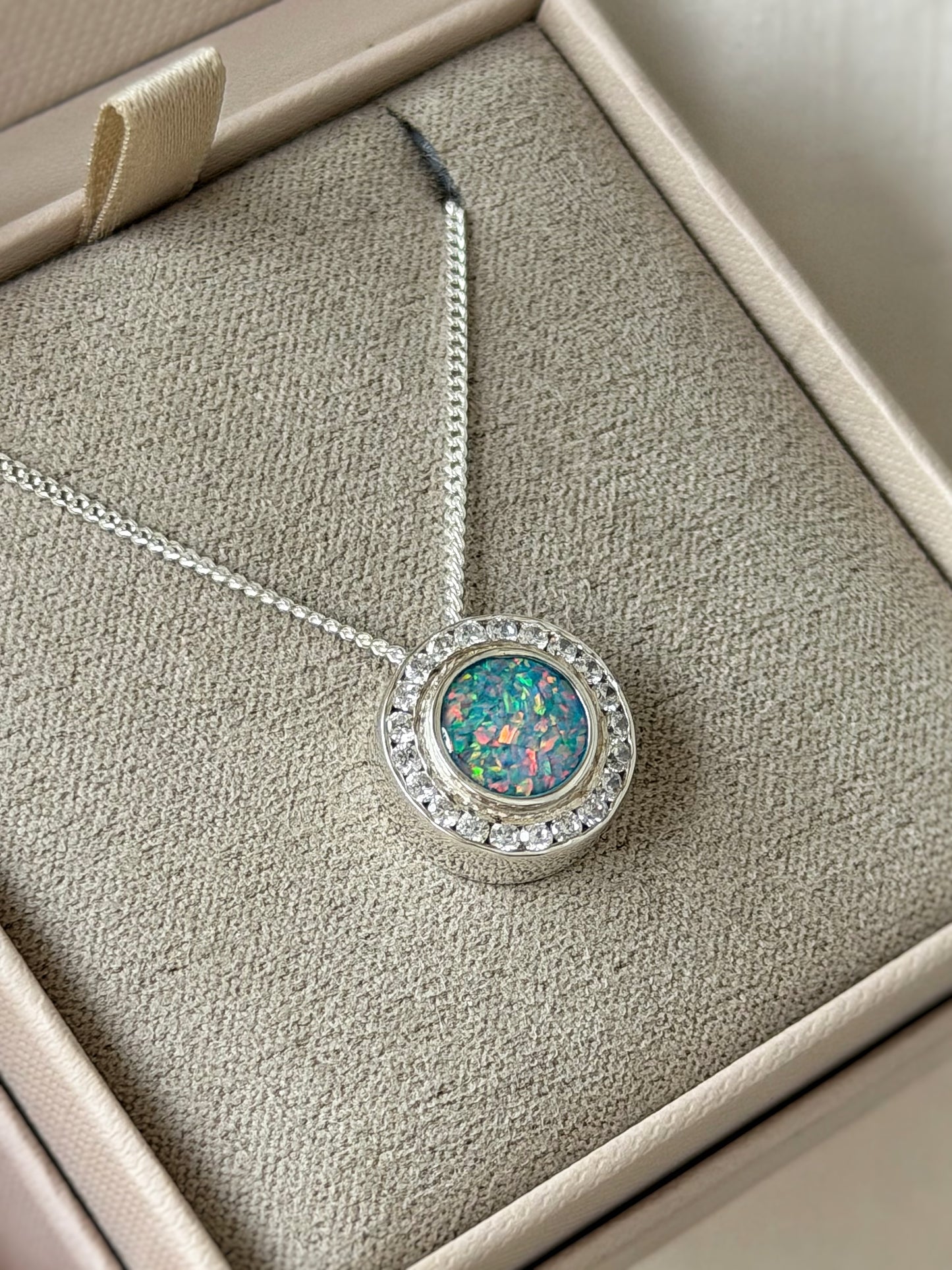 925 Silver Halo Round Floating Pendant
