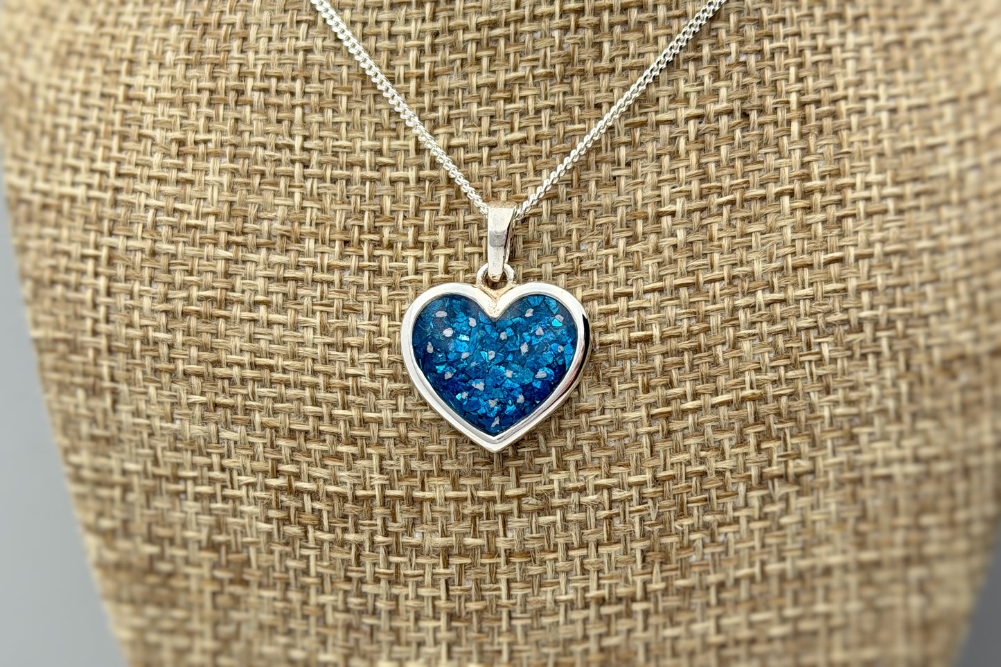925 Silver Simple 16mm Heart Thick Trim Pendant