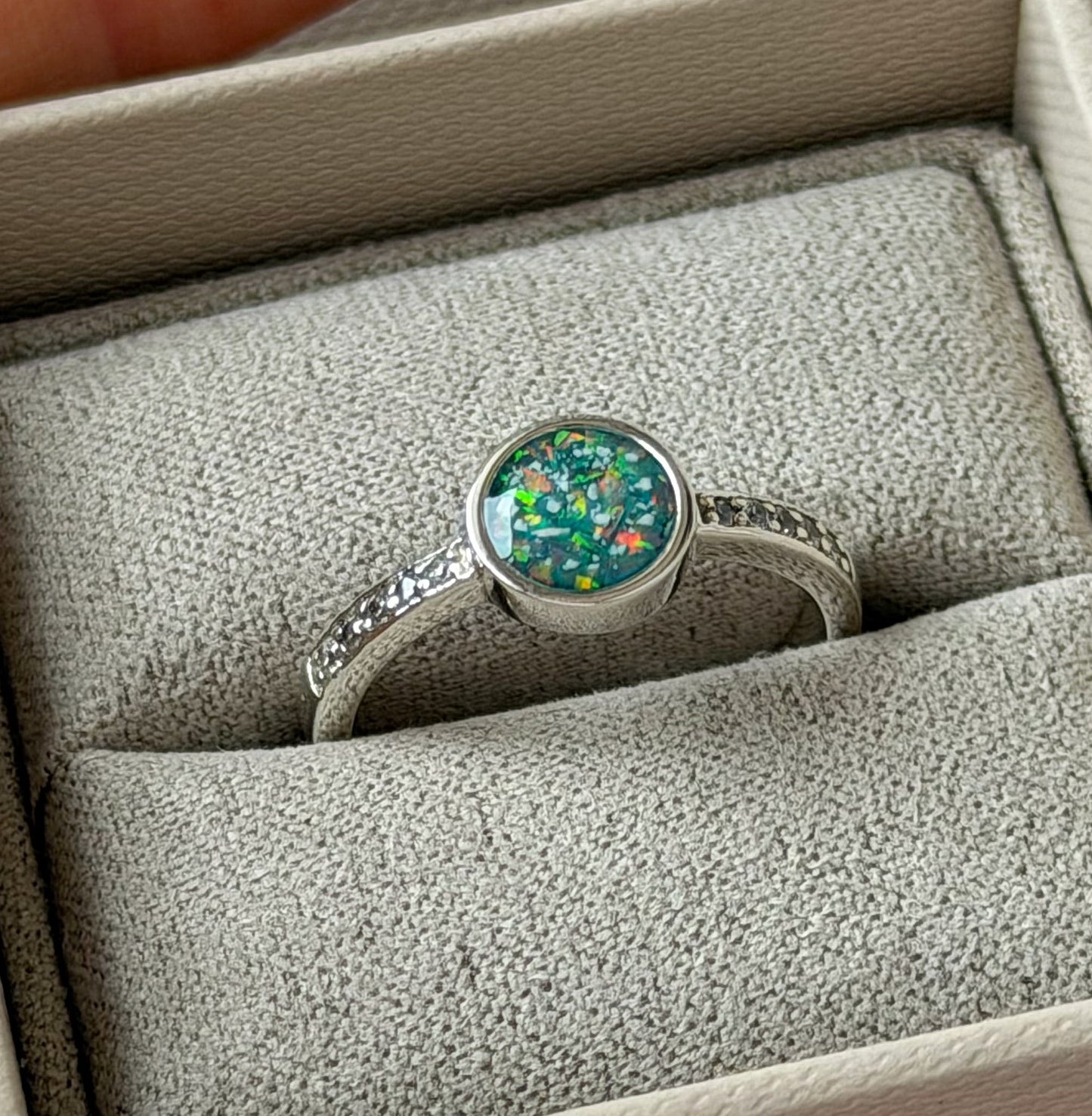 925 Silver Round Crystal Shoulder Ring